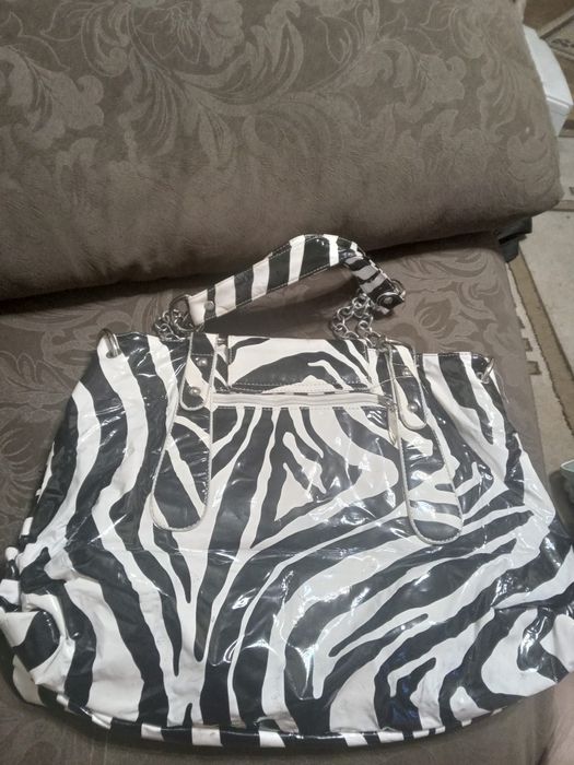 Дамски кожени чанти