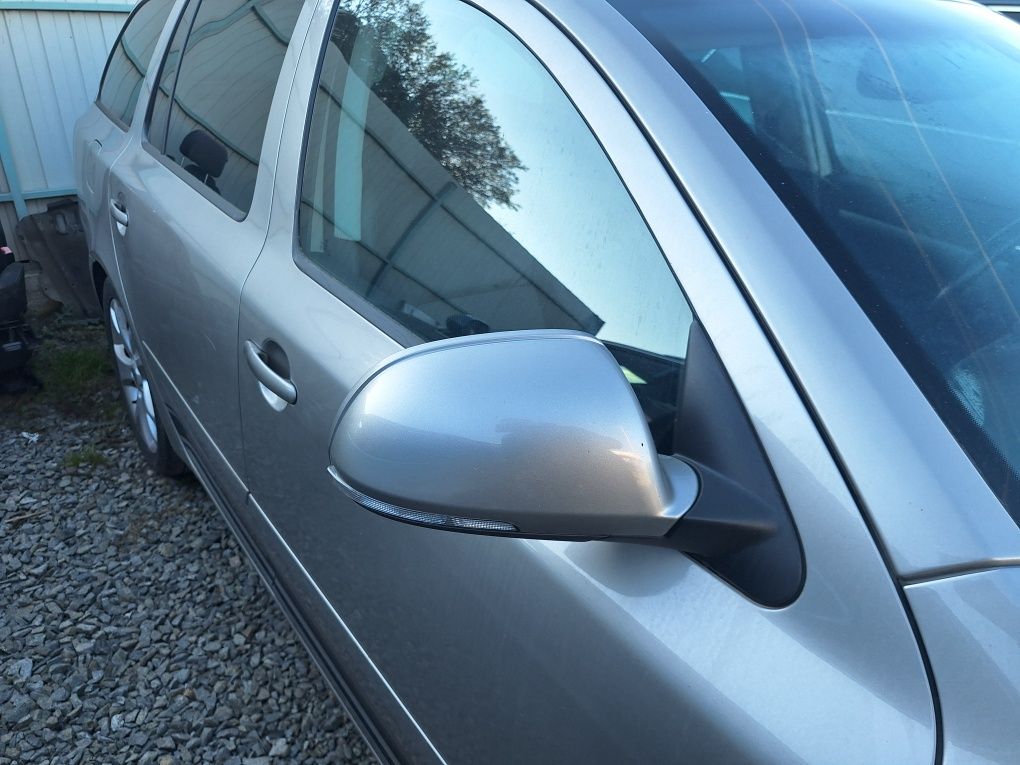 Oglinzi cu rabatare electrica Skoda Octavia 2 facelift