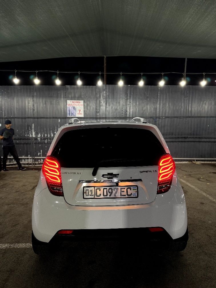 Spark Avtomat 2018 benzin