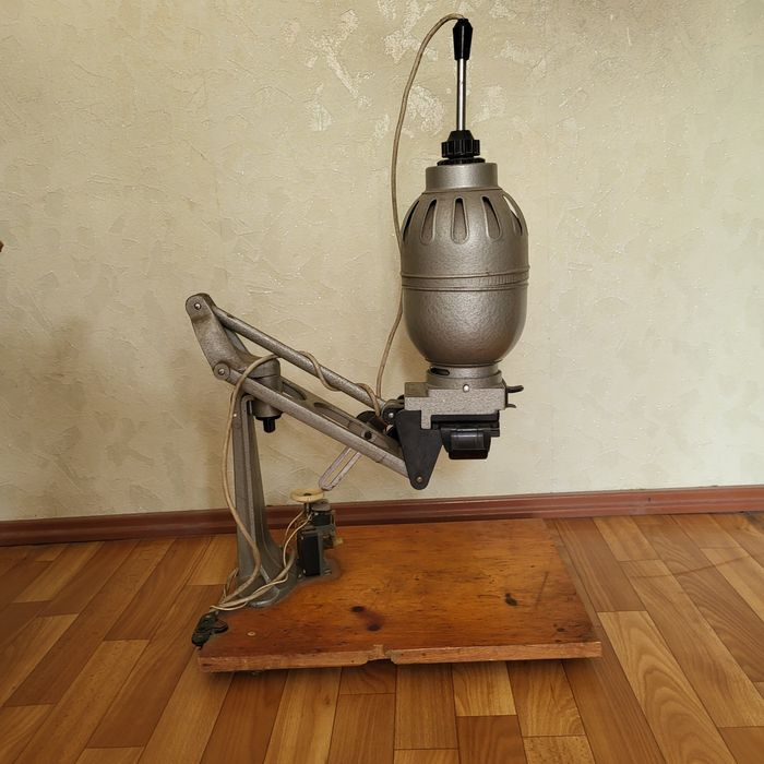 Продам фотоувеличитель