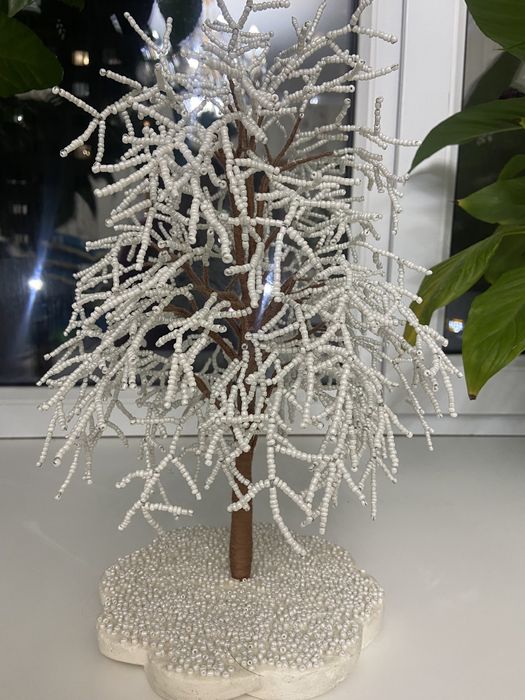 Зимние деревья из бисера