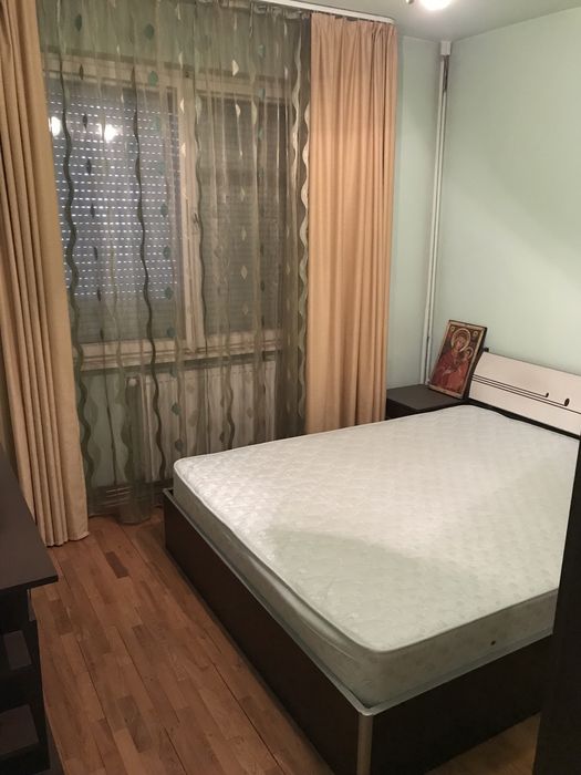 Vand apartament 2 camere cart . Tudor