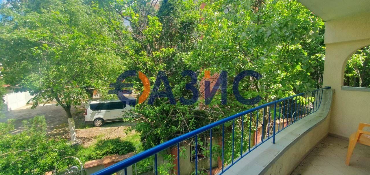 Продава се Двустаен апартамент в к.к. Слънчев бряг - 67 кв.м за 993 €/кв.м - Снимка #5