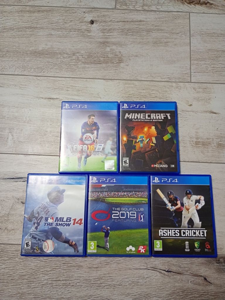 Ps 4 fat с игри и 1 джойстик