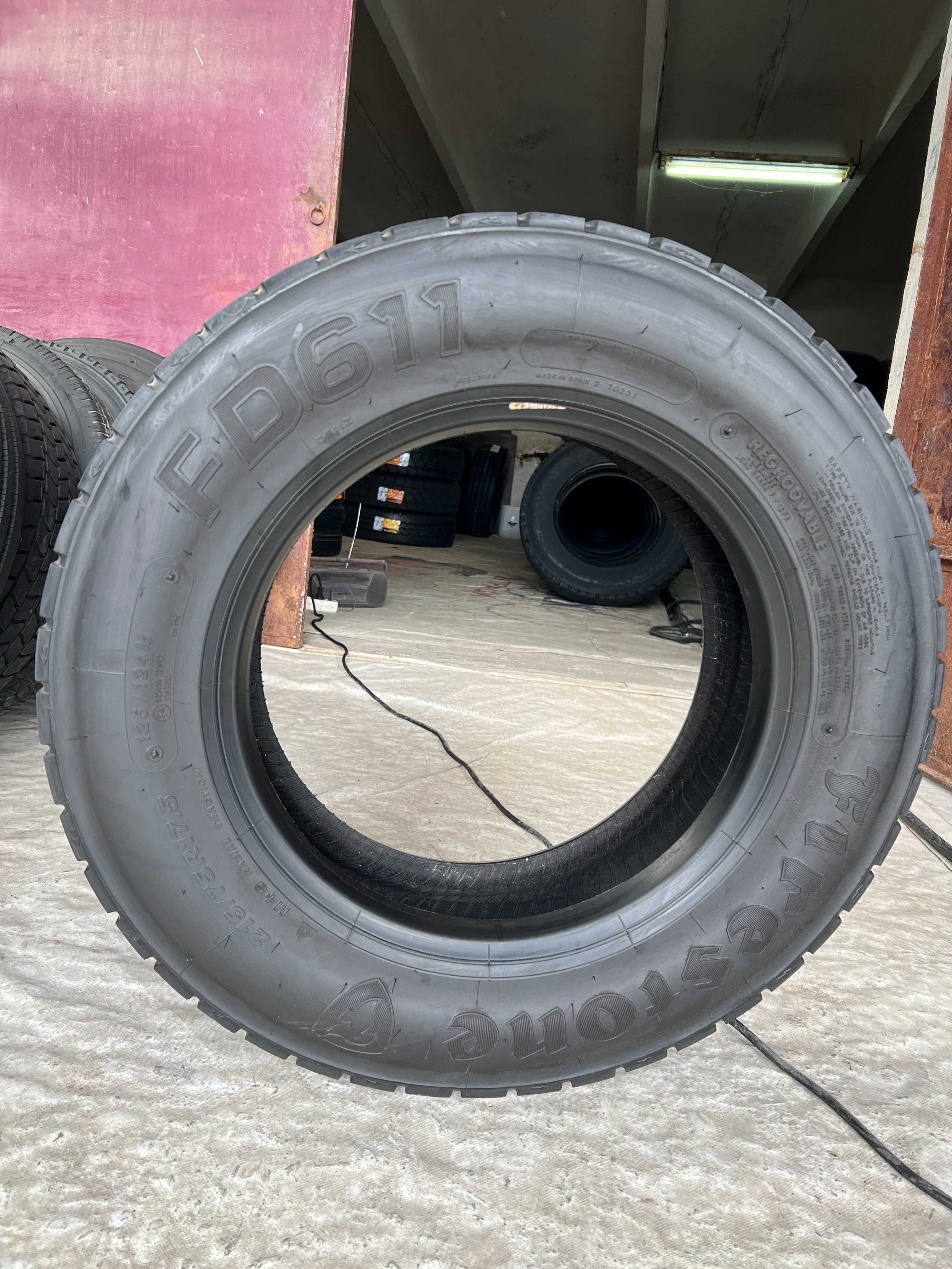 1 товарна гума 215/75R17.5 Firestone FD611 126/124M M+S 12PR DOT3522
