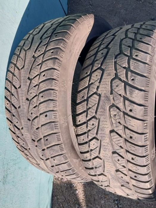 2 шины Hifly Китай. 225 55 R17.