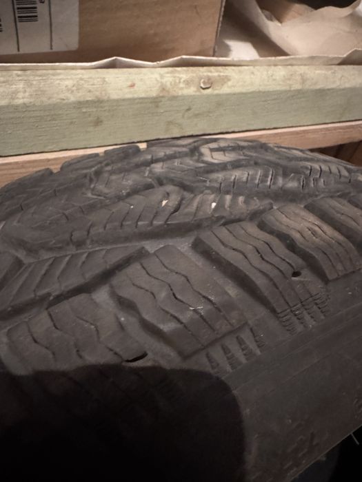 Anvelope Iarna 185/65/R15 88T