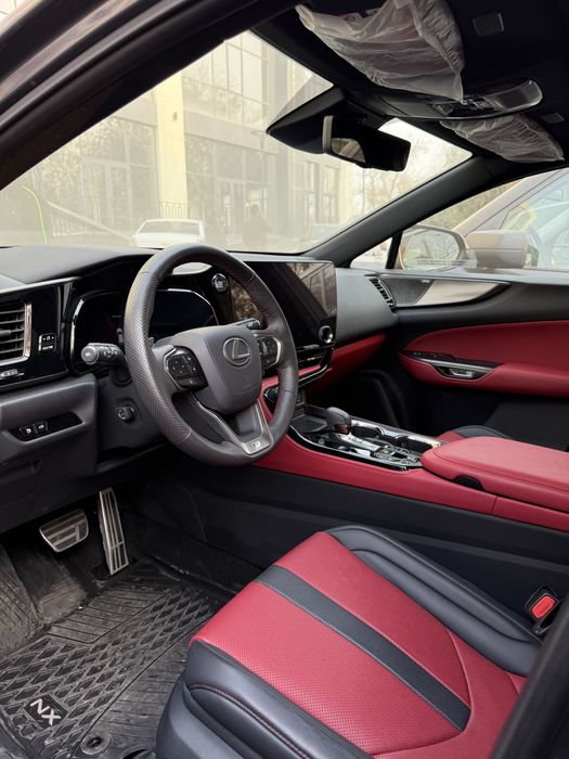 Lexus nx350 sport  2.4 турбо японка