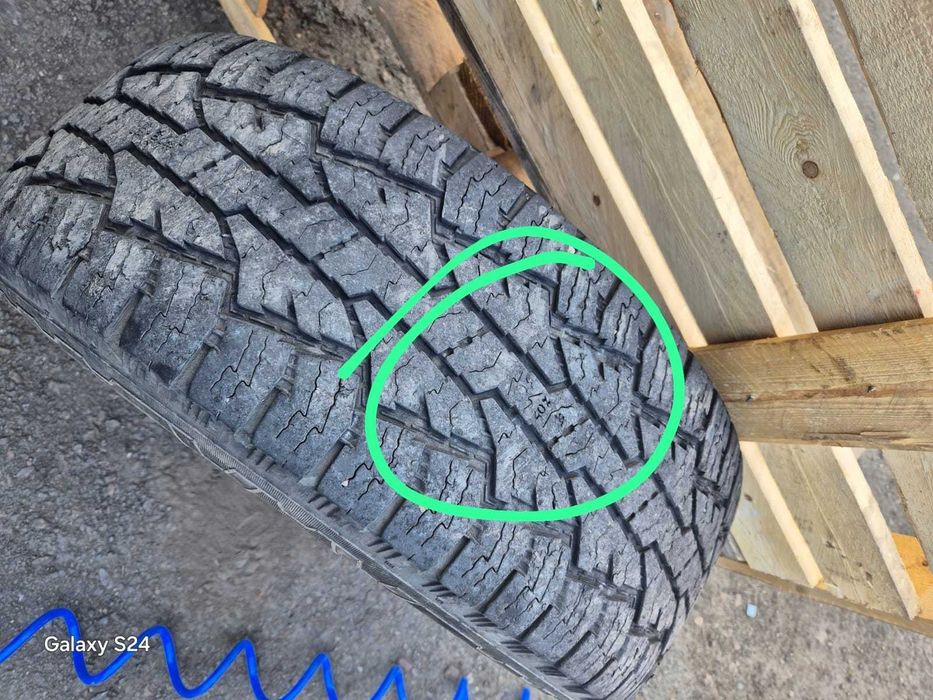 Продам шины б/у, 265/60/18