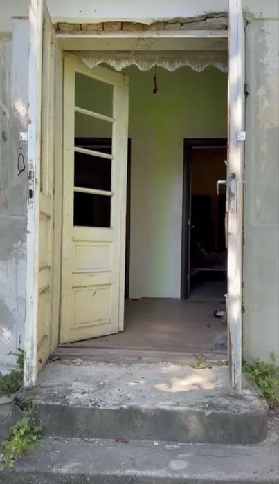 De vânzare casă + anexe + 7458mp teren intravilan Tulghes, Harghita