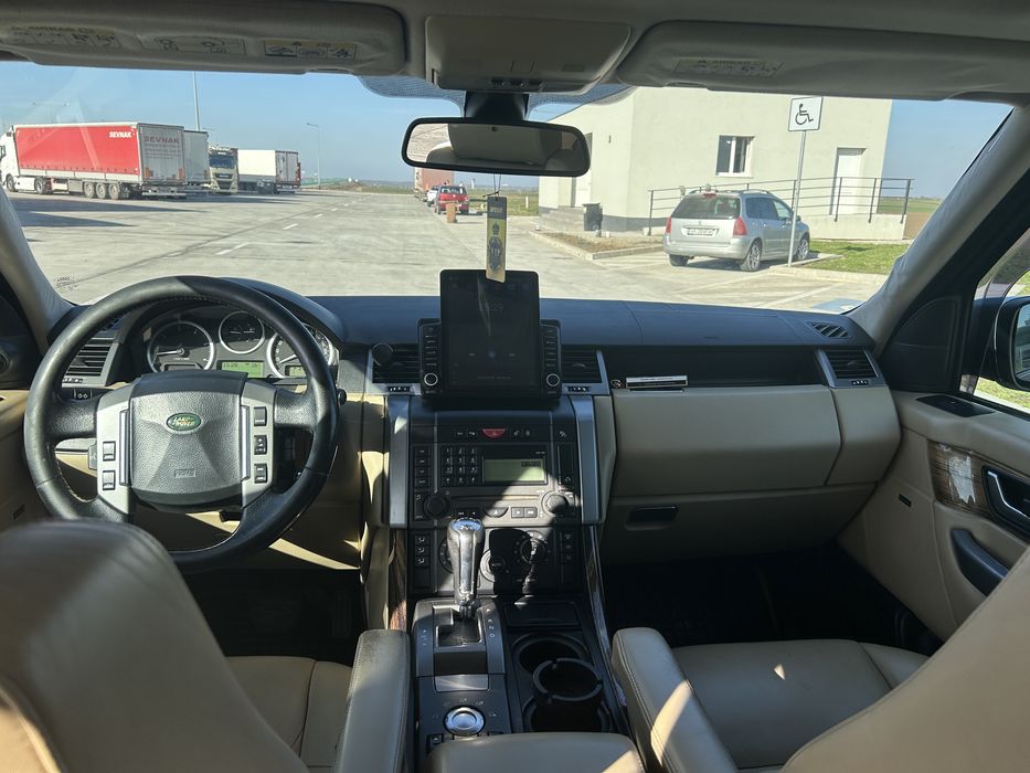Range Rover Sport 2.7-193cp