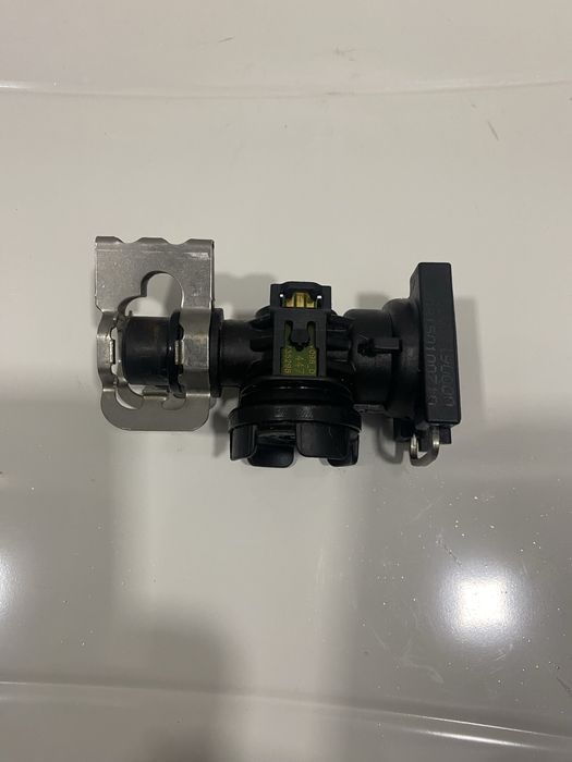 Fluxostat vaillant 242/3-3