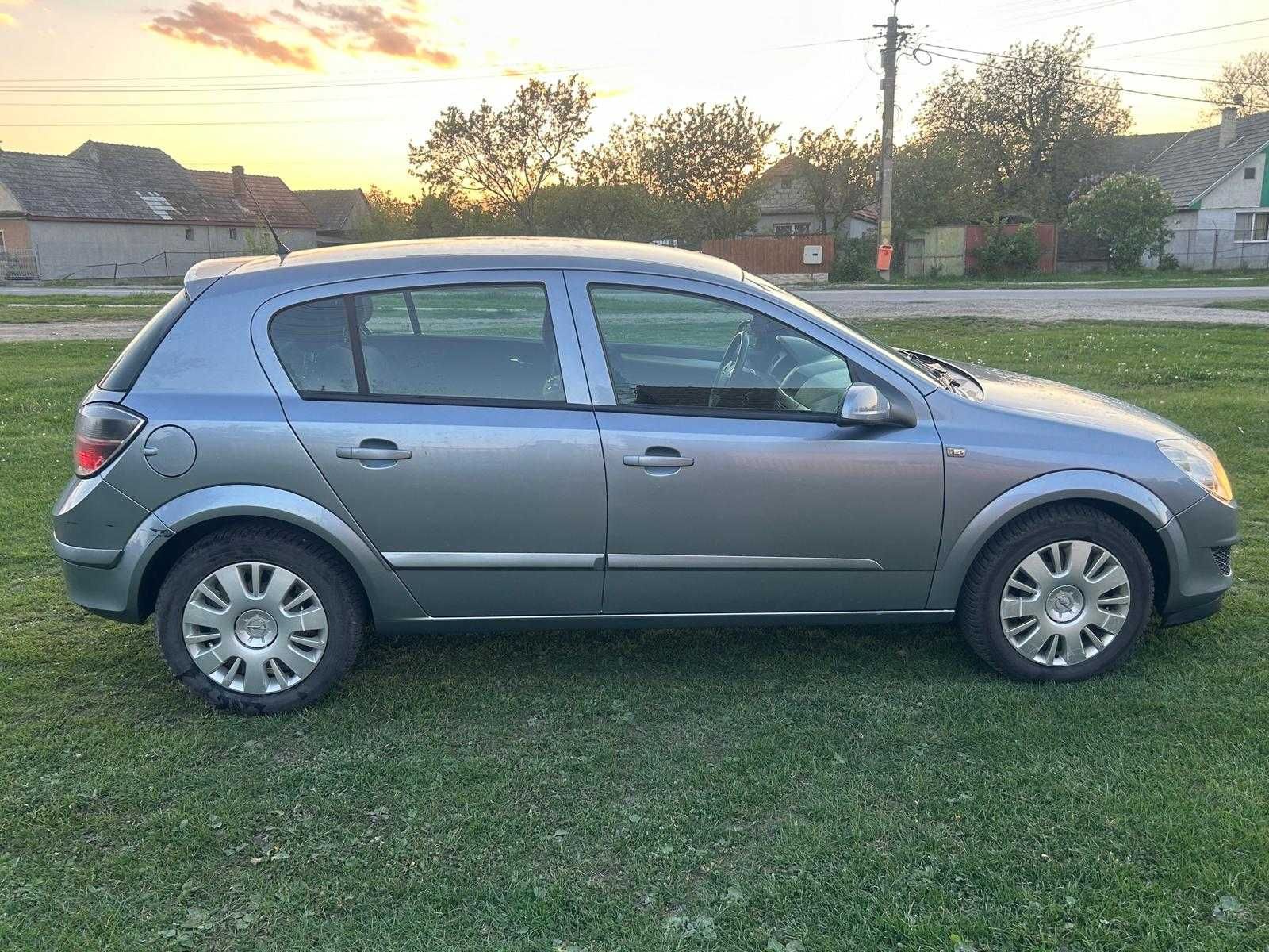 Opel Astra H 2008-112000 Km