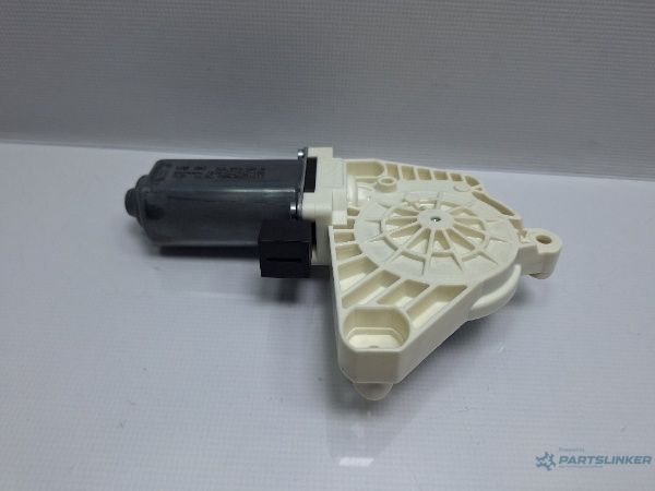 Motoras macara geam stanga fata VOLKSWAGEN PASSAT Variant (3G5) [ 2014