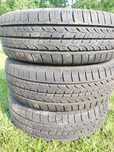 Vând anvelope vara 205/65R16C