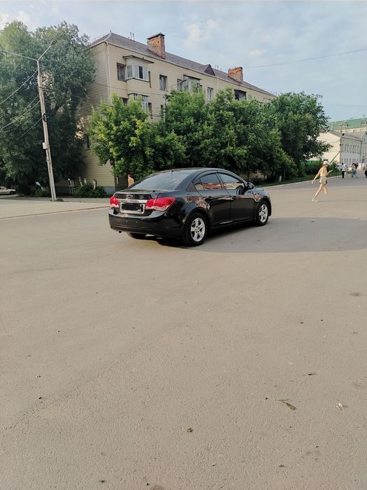 Шевролет круз 2012