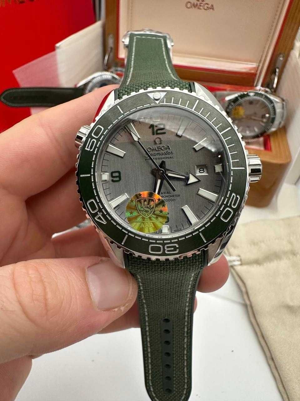 omega seamaster planetocean grey green