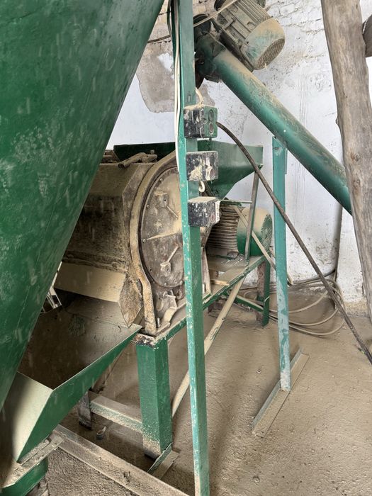 Drobilka rabochiy 3fazali padachasiyam bor