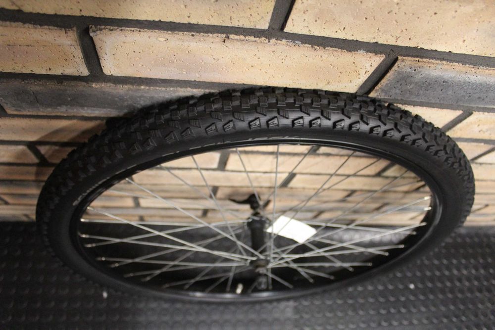 Roata fata 26 inch cu anvelopa Schwalbe Black Jack cod:072