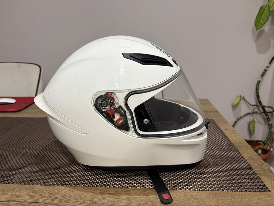 Каска AGV K1 размер М/L