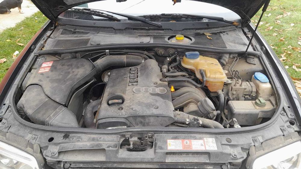 De vanzare Audi A4, an 2000, 1,6 benzina, GPL, 1200 euro