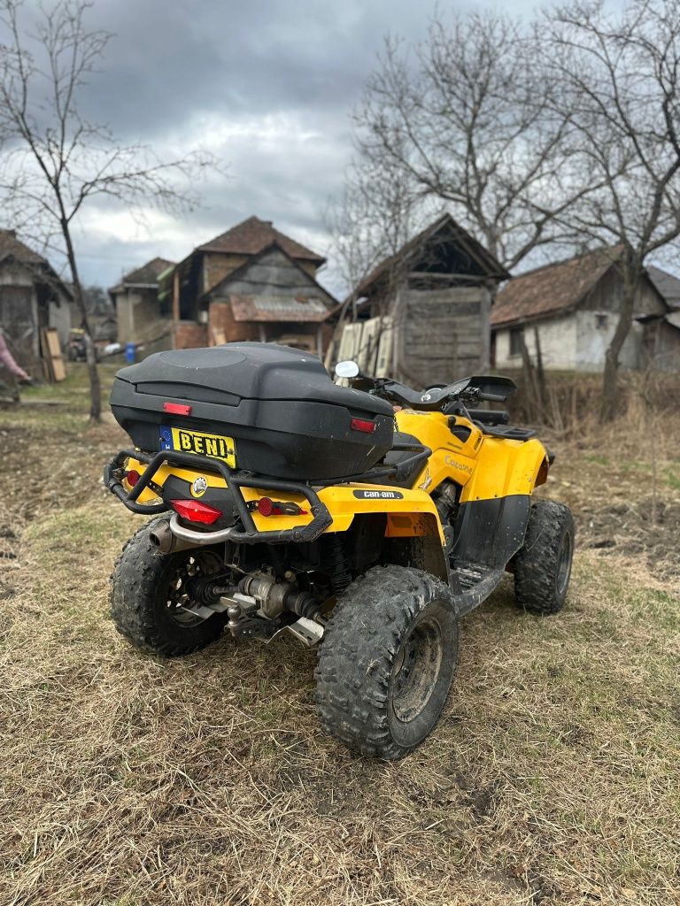 Can am outlander 800R