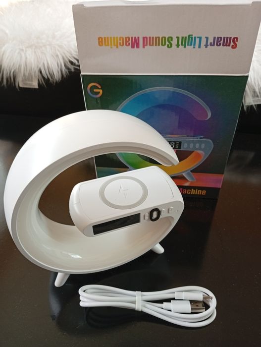 Wi Fi колонка за музика и зареждане на телефон
