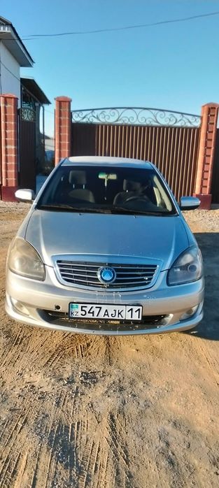 Автомобиль Geely SC7