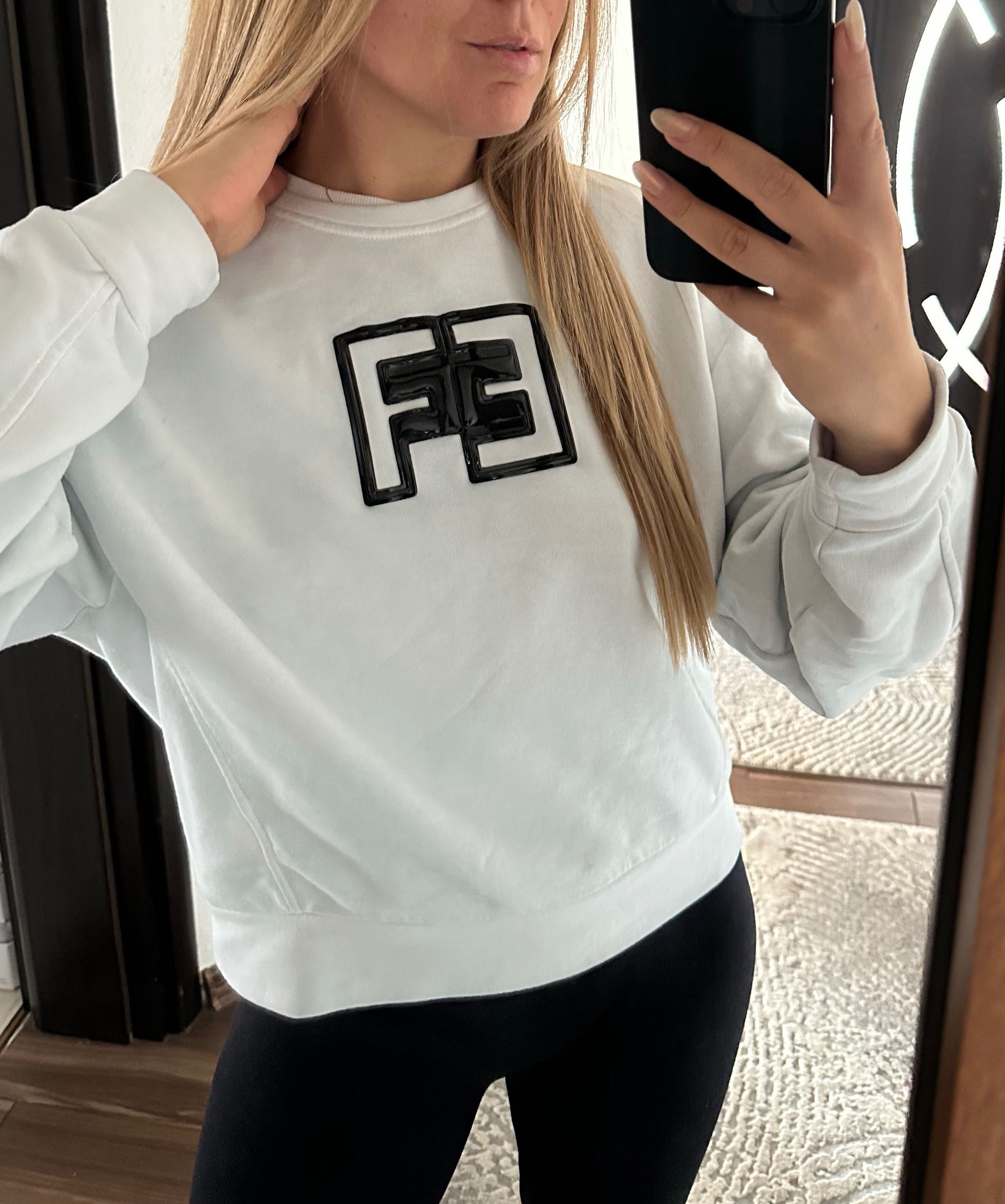 Блузс Elisabetta Franchi