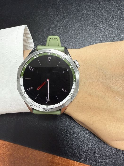 Продам часы Huawei Watch GT 4-28D