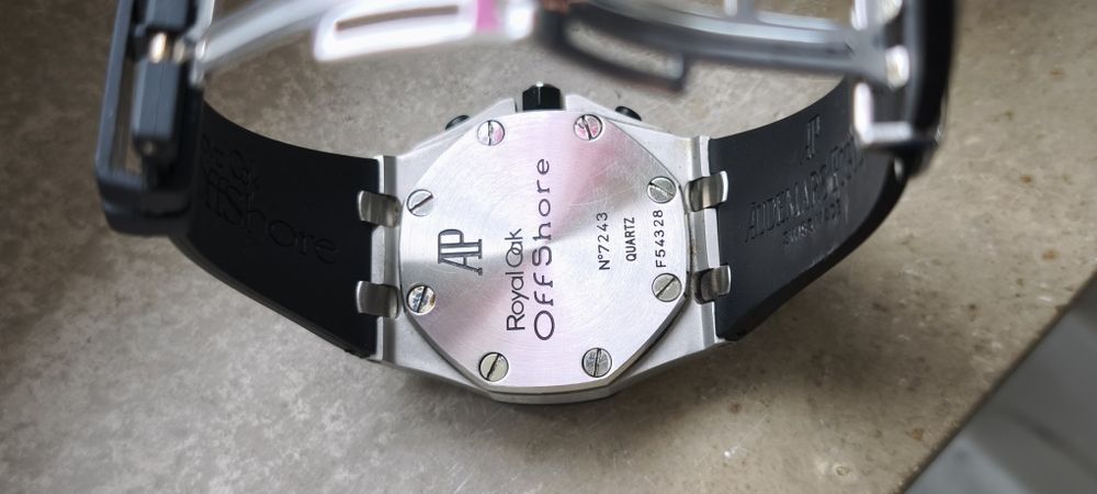 Ceas Royal Oak Offshore AP Quartz