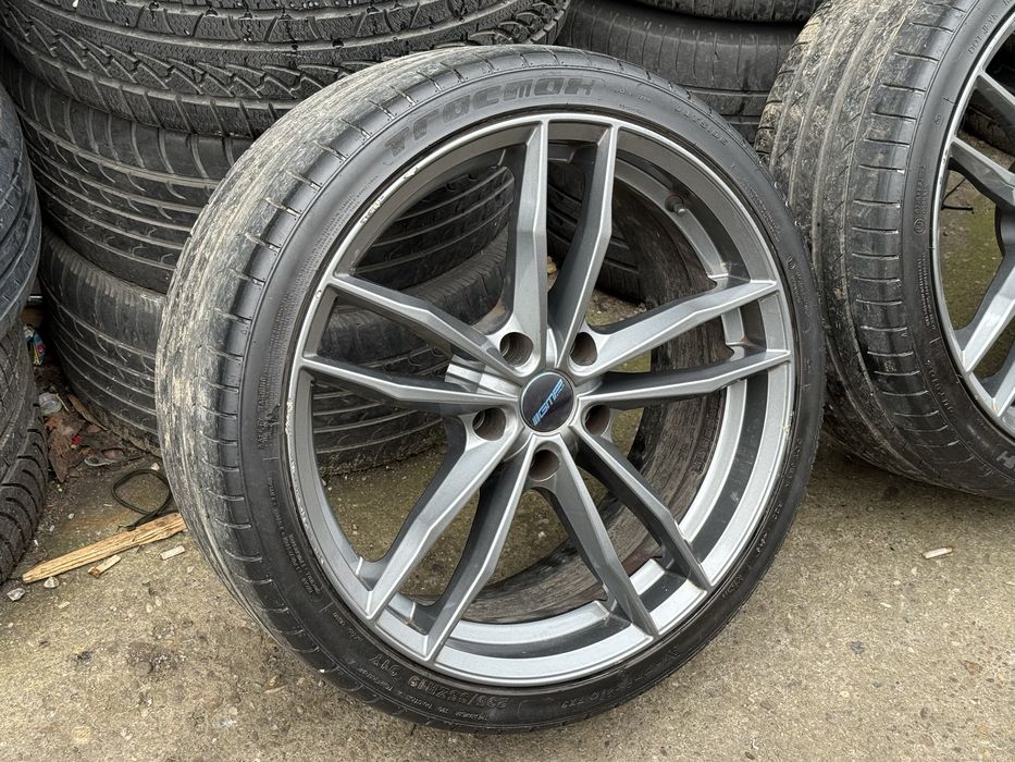 Jante BMW 19” - GMP Italy Swan - Glossy Anthracite - 235 35 19