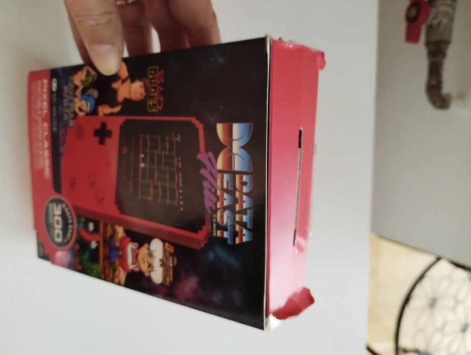 Consola portabila jocuri retro