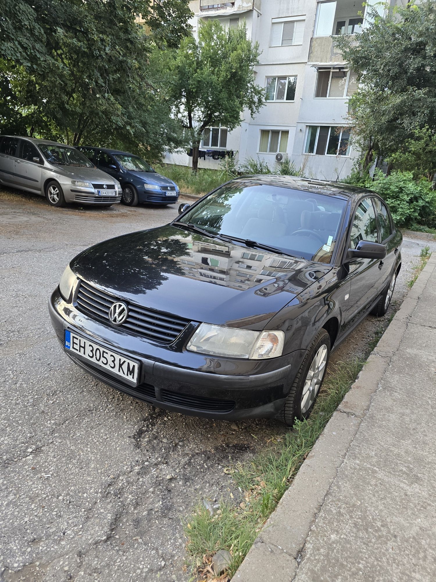 Продавам Volkswagen Passat B5