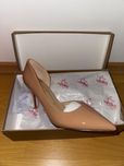 Tocuri Louboutin Crem