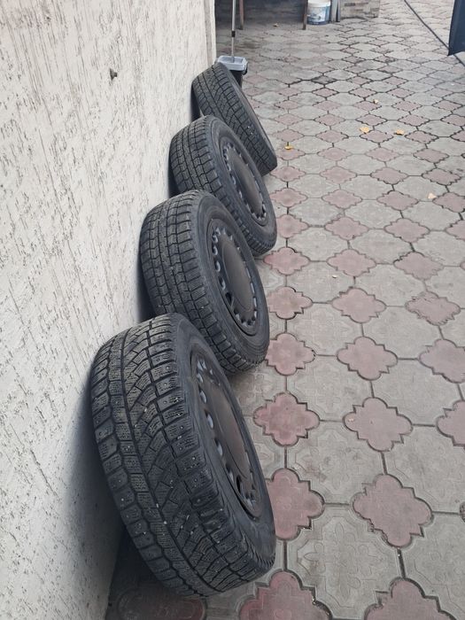 Продам колеса зимние