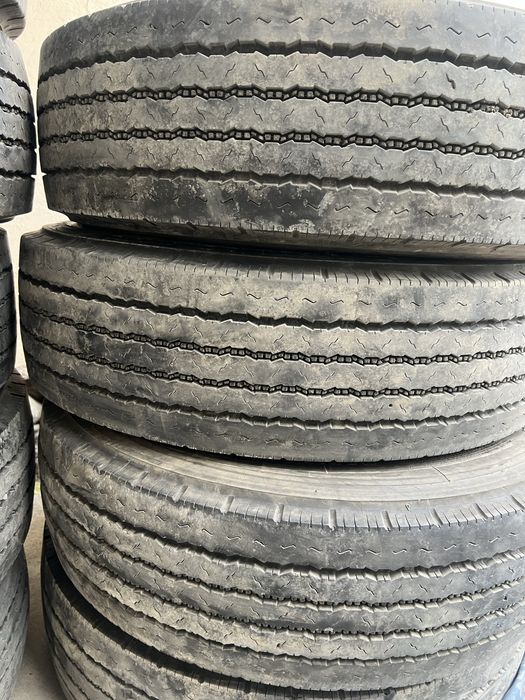 235/75/17.5 . 215/75R17.5