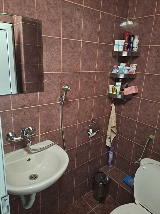 Давам под наем едностаен Студентски град