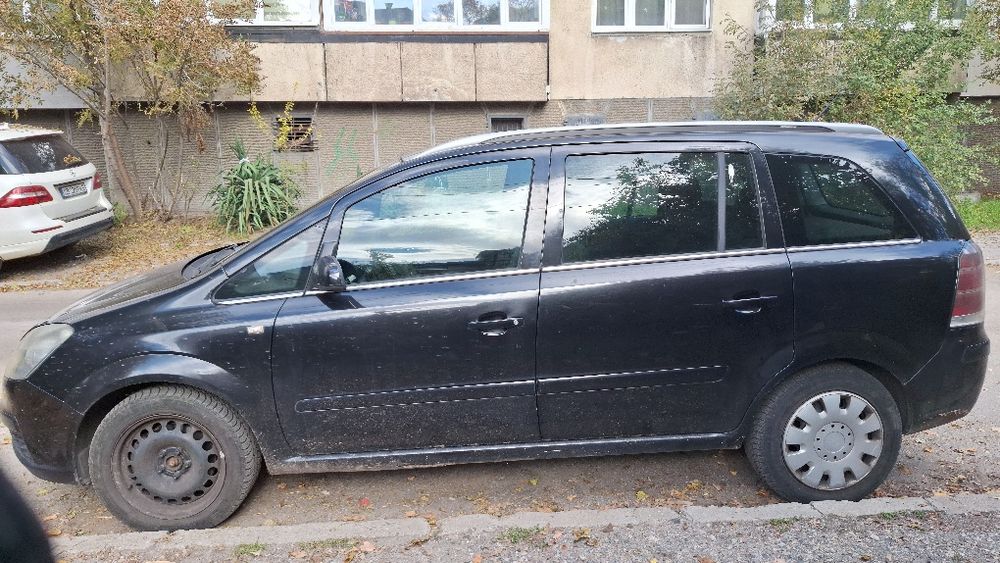 Opel Zafira B 1.9TDI 120kc.