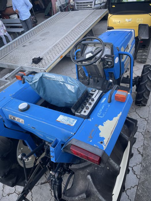 Vând tractor Iseki TA270A – 27 CP, diesel, stare excelentă