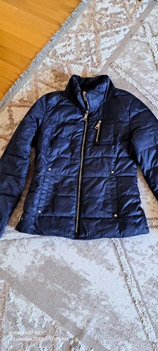 Осенний куртка сатылады