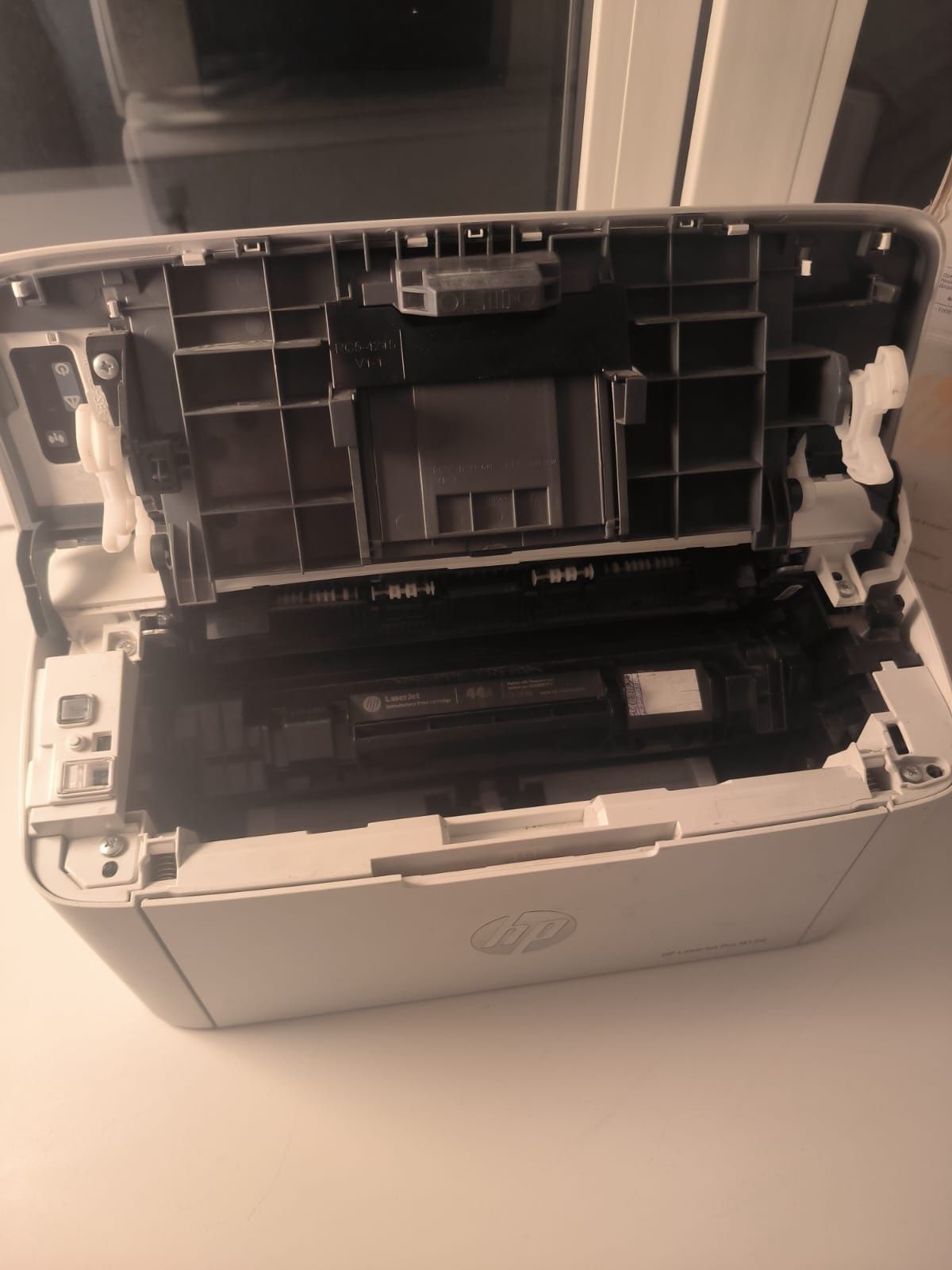 Принтер HP LaserJet Pro M15w