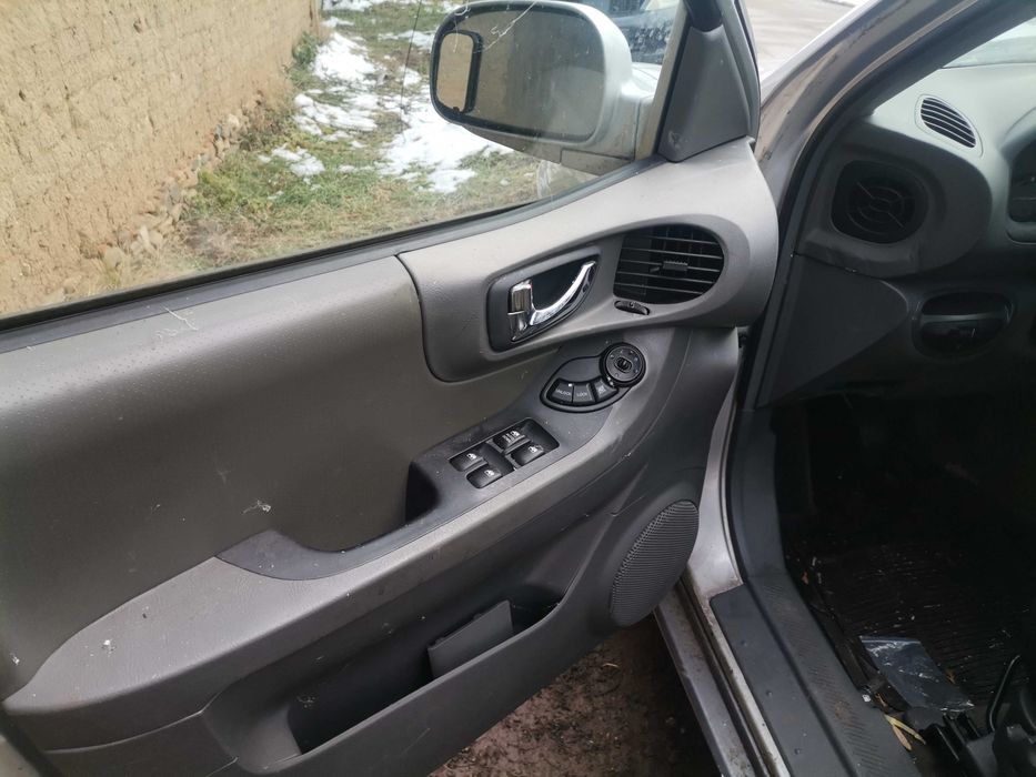 Hyundai Santa Fe 2.0 crdi на части.