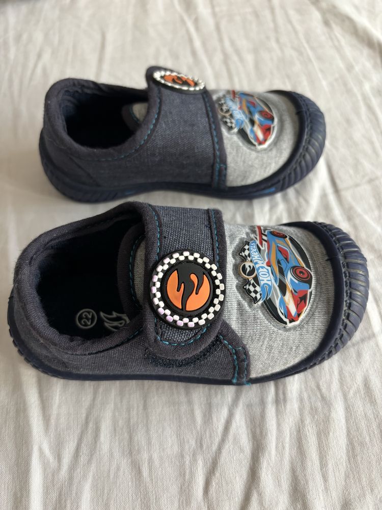 Incaltari de casa Deichmann