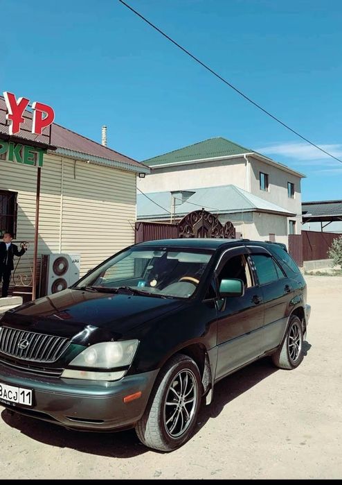 R18 lexus camry  продам