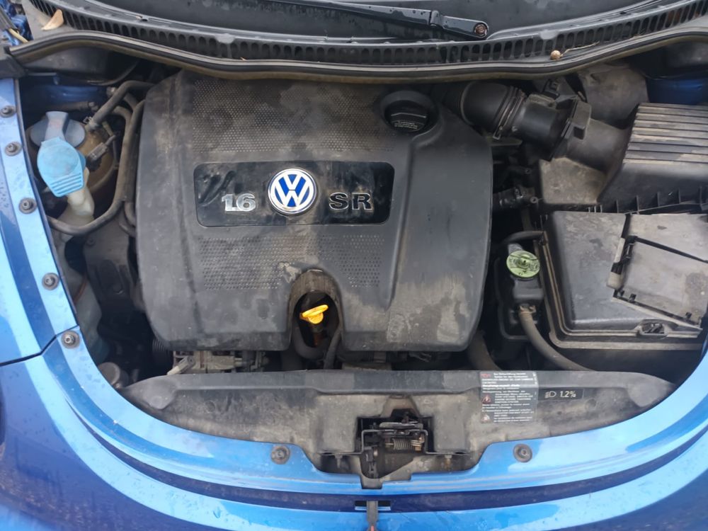 Dezmembrez VW Beetel 2002 1.6benzina