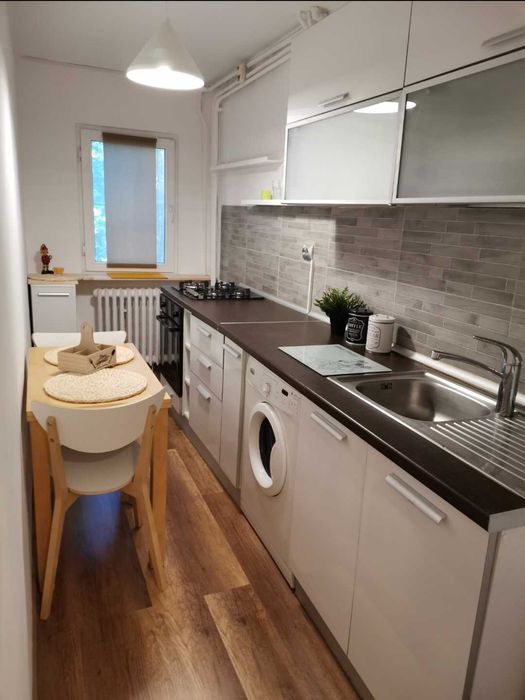 Închiriez garsonieră în zona Parcul Circului - 390 euro