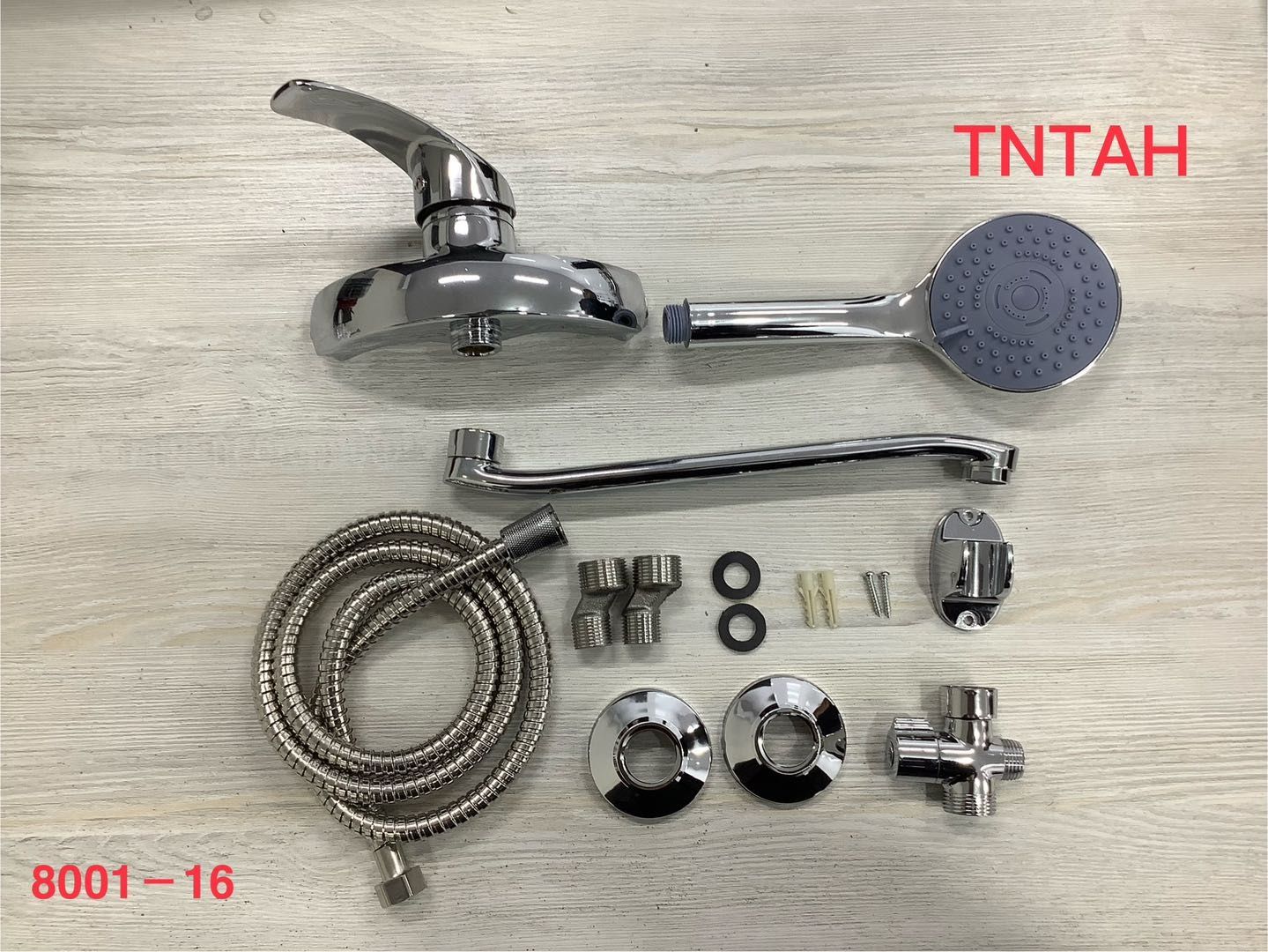 TITAN SMESITEL/ Титан смеситель