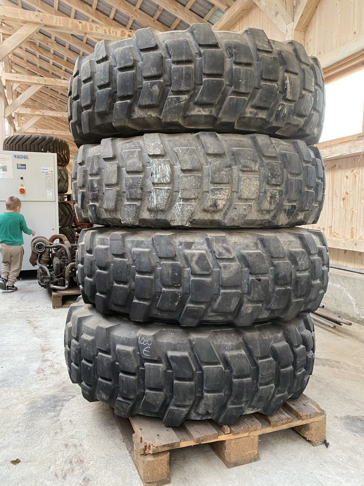Anvelope cu genti 14.00x20 Michelin