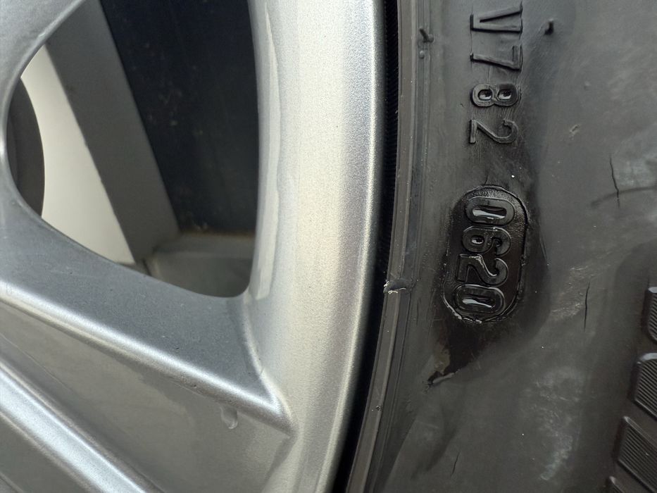 Зимни Гуми 245/45/19 Оригинални S класа 222 Дот 21г